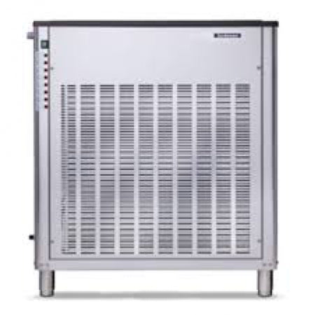 Scotsman Model: MF86 AS Voltage: 400V/50Hz/3Ph Country of origin: Italy. Modular super-flake ice making machine.  Max production capacity: upto 2,400kg/24hrs at 10°c air & 10°c water temp.  Air-cooled condensing unit. Shipping Dimensions WxDxH: 1170x92