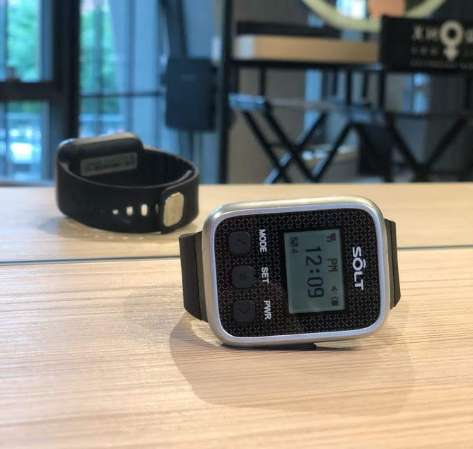 Wrist Watch type Mobile Receiver : Water resistant(IP-X7)