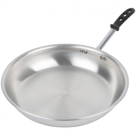 Vollrath Wear-Ever 14" Natural Finish Aluminum Fry Pan With Trivent Silicone Handle