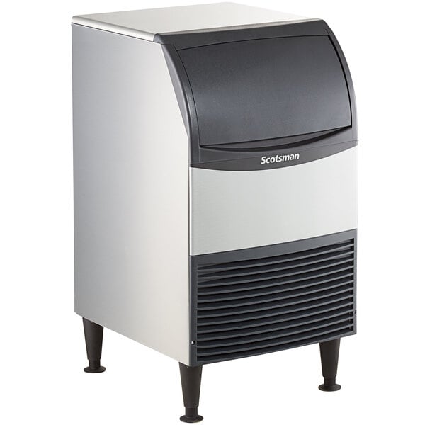 Scotsman UF2020 20" Air Cooled Undercounter Flake Ice Machine - 216 lb.