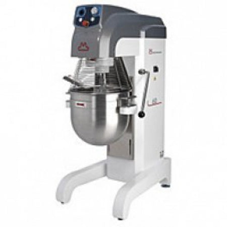 Macpan Planetary mixer, Dim. 101x75x173 cm Capacity: 40 lt. 3 speeds Power: 0.75 / 1 / 1.3 kw. Voltage: 400/50/3. Equipped with 3 blades