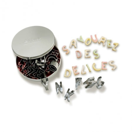 SET 26 LETTERS CUTTERS